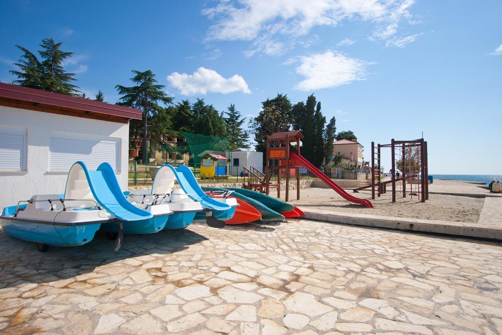 Apartment Ines Porec Exterior photo